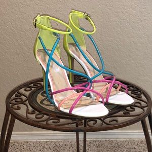 Gianni Bini:  Gorgeous multi-color heel